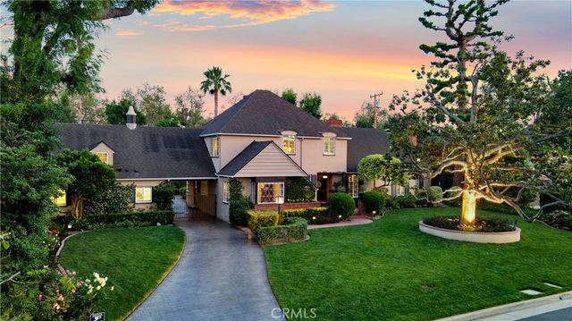 936 W River Lane, Santa Ana, CA 92706