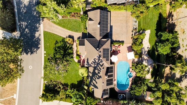 936 W River Lane, Santa Ana, CA 92706