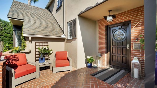 936 W River Lane, Santa Ana, CA 92706