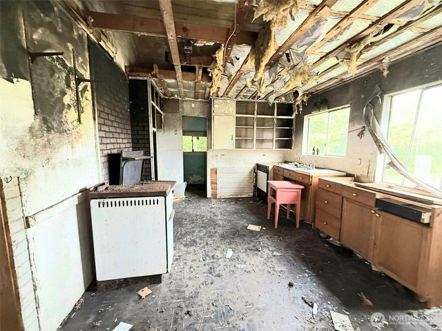 128 South Union Road, Elma, WA 98541