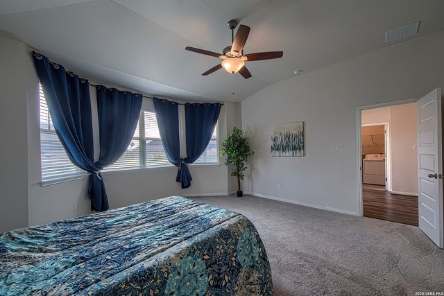 4939 Ranahan Pass, St Hedwig, TX 78152