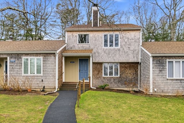 235 Seaward 235, Falmouth, MA 02540