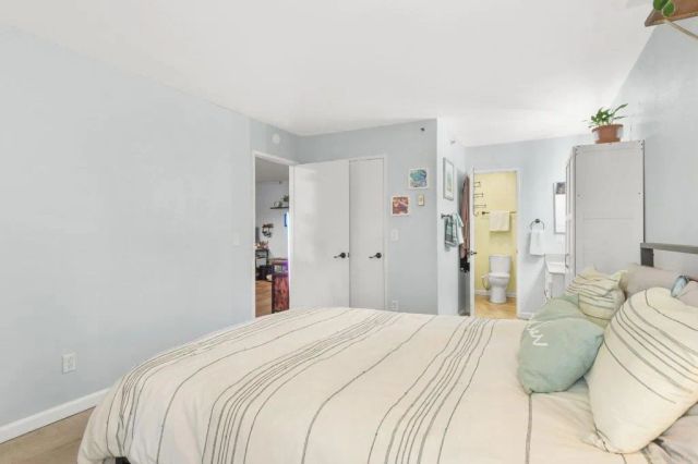 7504 Parkway Dr 100, La Mesa, CA 91942