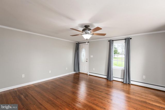 618 ACADEMY AVE, Federalsburg, MD 21632