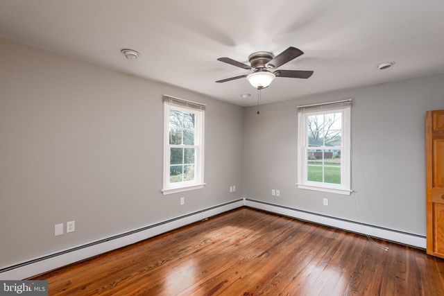 618 ACADEMY AVE, Federalsburg, MD 21632