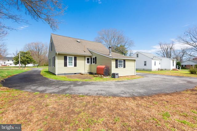 618 ACADEMY AVE, Federalsburg, MD 21632