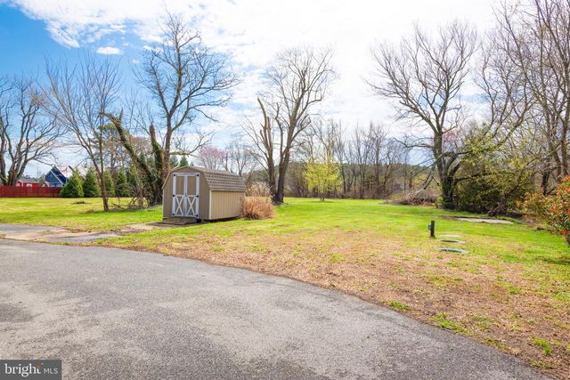 618 ACADEMY AVE, Federalsburg, MD 21632