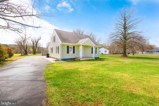 618 ACADEMY AVE, Federalsburg, MD 21632