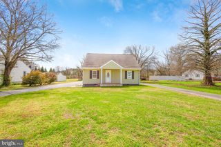 618 ACADEMY AVE, Federalsburg, MD 21632