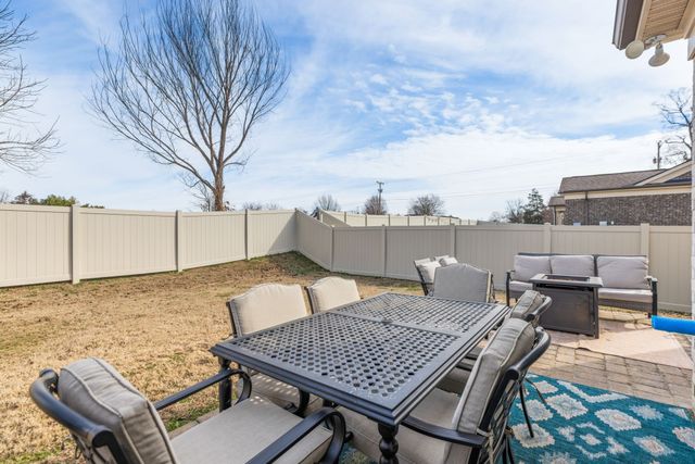 1002 Maleventum Way, Spring Hill, TN 37174