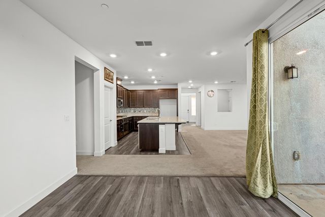 2302 Raphael Way, Lodi, CA 95242