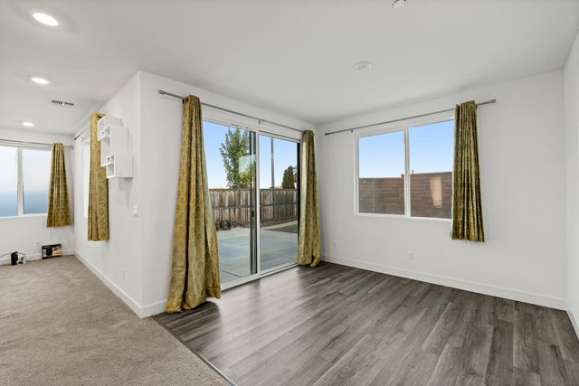 2302 Raphael Way, Lodi, CA 95242