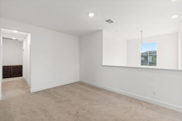 2302 Raphael Way, Lodi, CA 95242