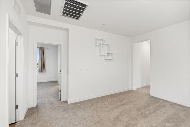 2302 Raphael Way, Lodi, CA 95242