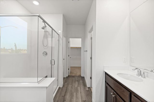 2302 Raphael Way, Lodi, CA 95242