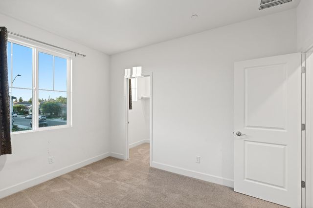 2302 Raphael Way, Lodi, CA 95242