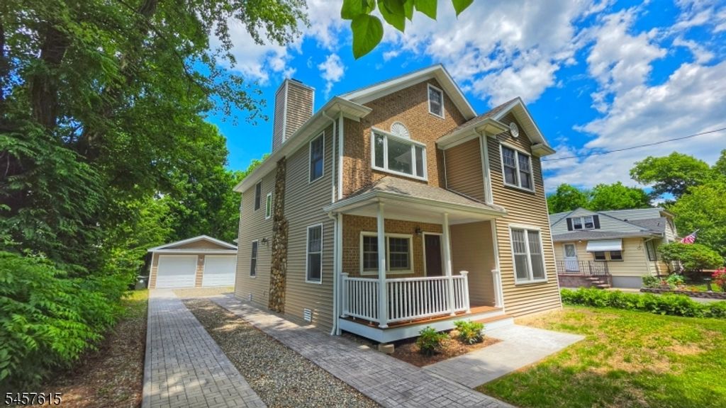 27 Forest Rd, Mount Olive Twp., NJ 07828