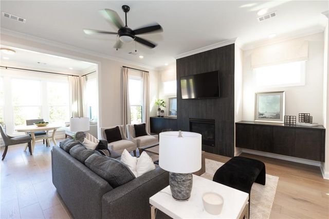 115 High Point Drive, Hoschton, GA 30548