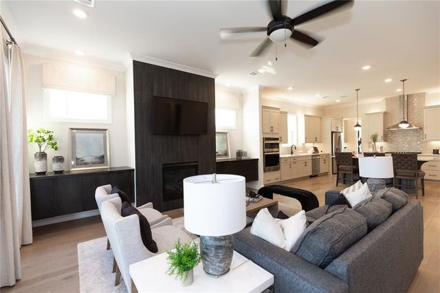 115 High Point Drive, Hoschton, GA 30548