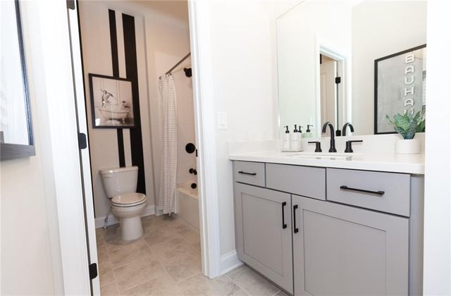 115 High Point Drive, Hoschton, GA 30548