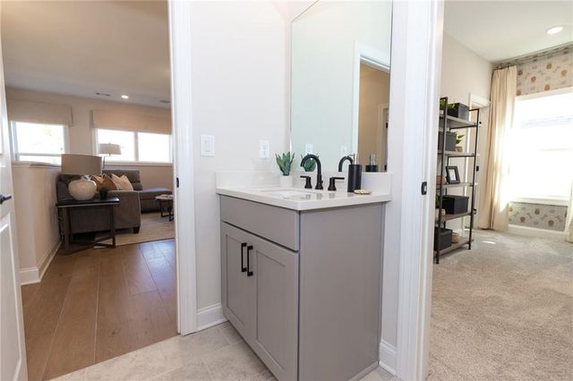 115 High Point Drive, Hoschton, GA 30548