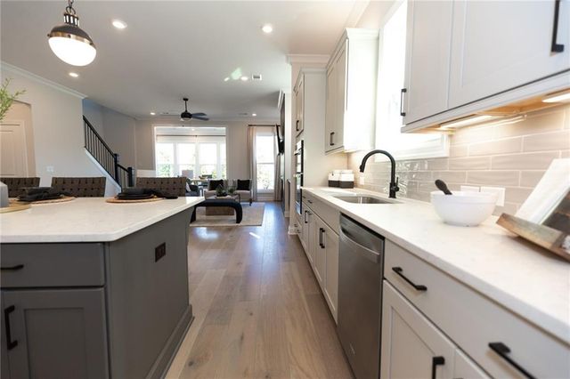 115 High Point Drive, Hoschton, GA 30548