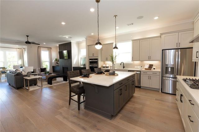 115 High Point Drive, Hoschton, GA 30548