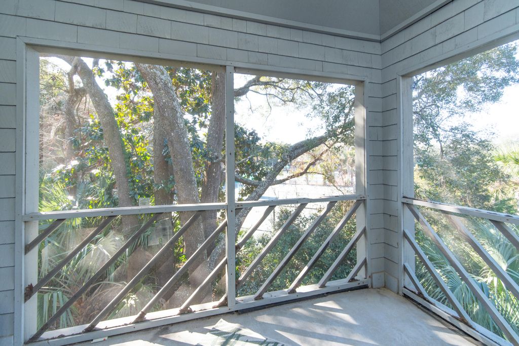 Image 13 of property listing at 4740 Tennis Club Lane, Kiawah Island, SC 29455