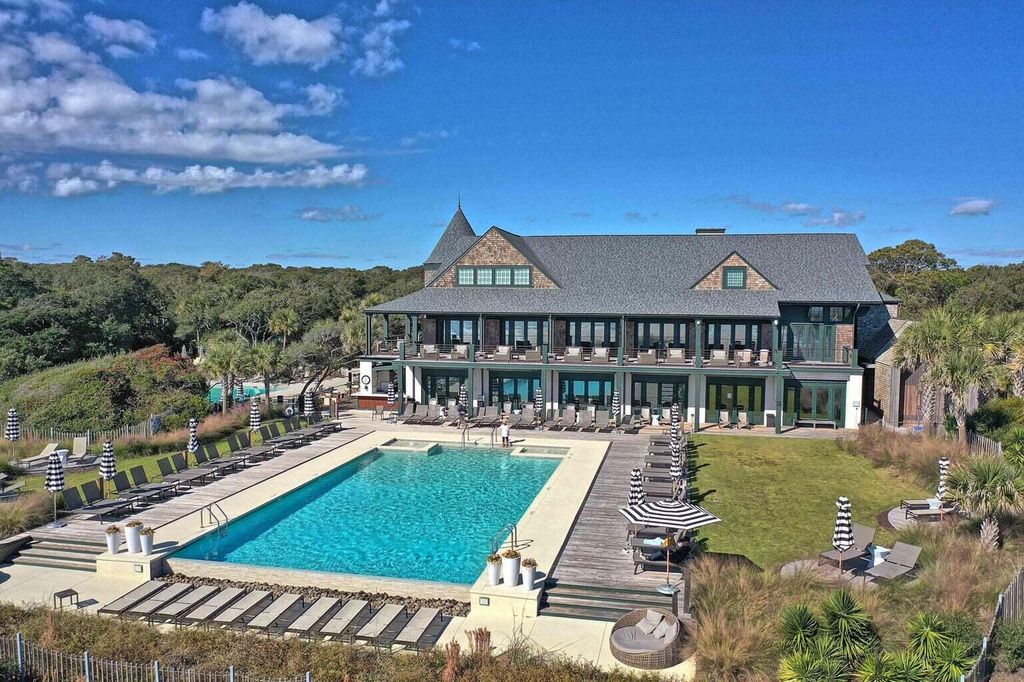 Image 41 of property listing at 4740 Tennis Club Lane, Kiawah Island, SC 29455