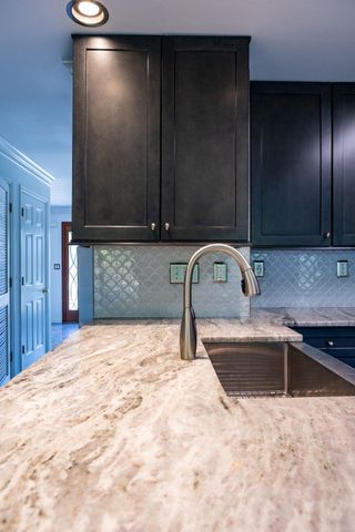 2233 Wilmington Lane, Lexington, KY 40513
