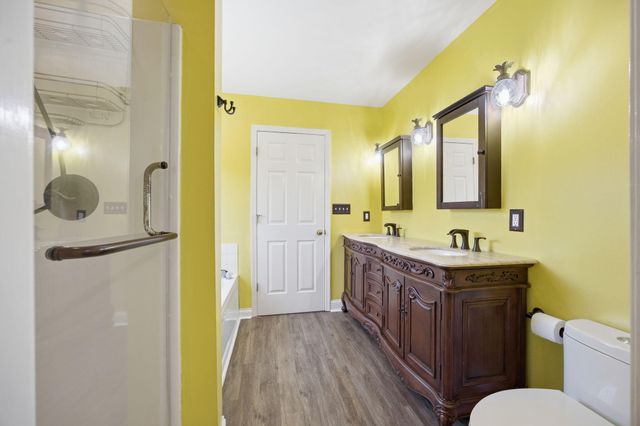 2233 Wilmington Lane, Lexington, KY 40513
