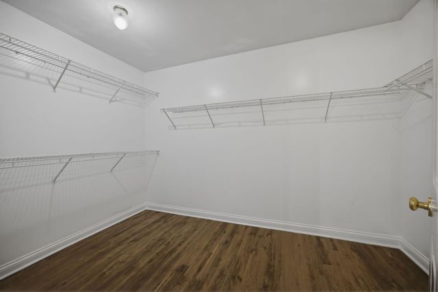 2233 Wilmington Lane, Lexington, KY 40513