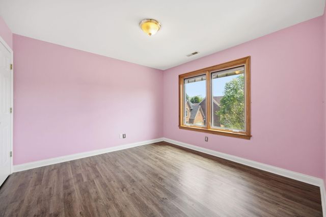 2233 Wilmington Lane, Lexington, KY 40513