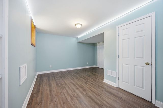 2233 Wilmington Lane, Lexington, KY 40513