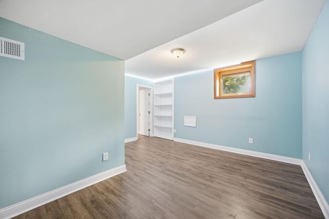 2233 Wilmington Lane, Lexington, KY 40513