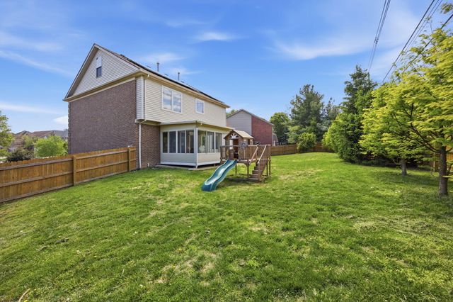 2233 Wilmington Lane, Lexington, KY 40513