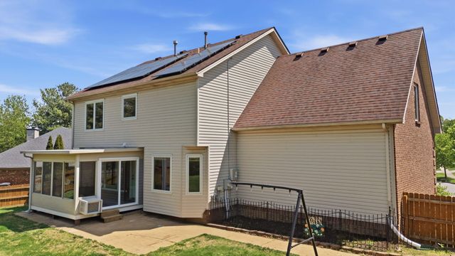 2233 Wilmington Lane, Lexington, KY 40513