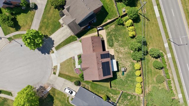 2233 Wilmington Lane, Lexington, KY 40513