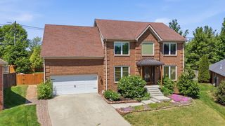2233 Wilmington Lane, Lexington, KY 40513