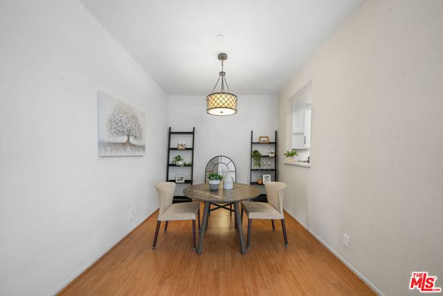 533 S St Andrews Place 220, Los Angeles, CA 90020