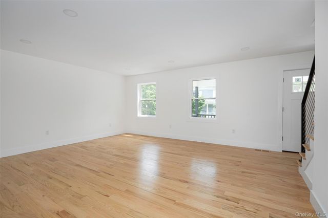7441 S Broadway, Red Hook, NY 12571