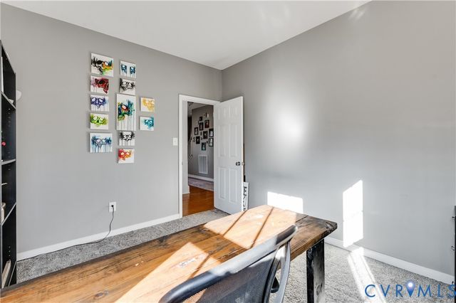 5005 Kelly Jane Ct, Sandston, VA 23150