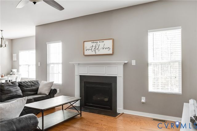 5005 Kelly Jane Ct, Sandston, VA 23150