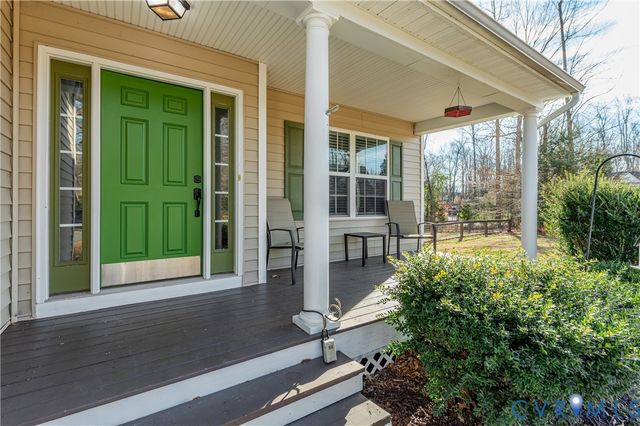 5005 Kelly Jane Ct, Sandston, VA 23150