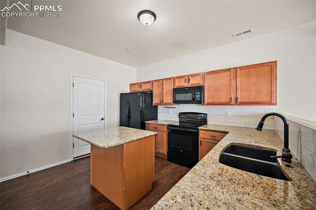 3158 Wild Peregrine View, Colorado Springs, CO 80916