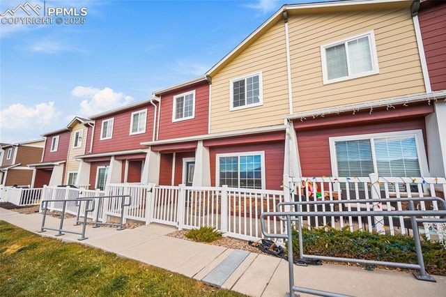 3158 Wild Peregrine View, Colorado Springs, CO 80916