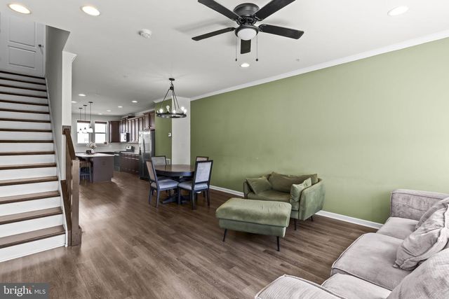 4963 VISTA GREEN LN, Lanham, MD 20706
