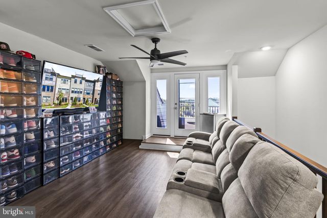4963 VISTA GREEN LN, Lanham, MD 20706