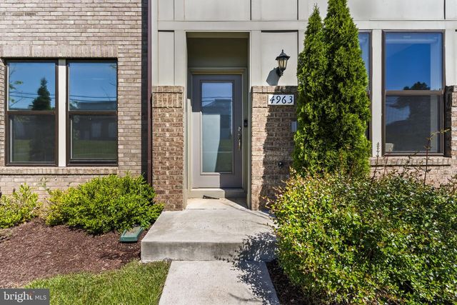 4963 VISTA GREEN LN, Lanham, MD 20706