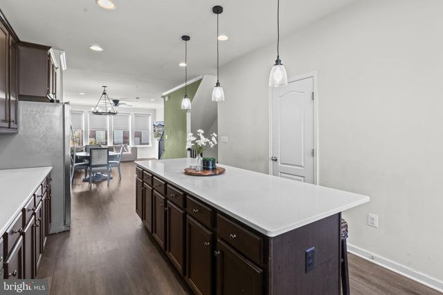 4963 VISTA GREEN LN, Lanham, MD 20706